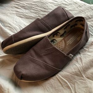 TOMS Canvas Slip-Ons Size 7 - Ash